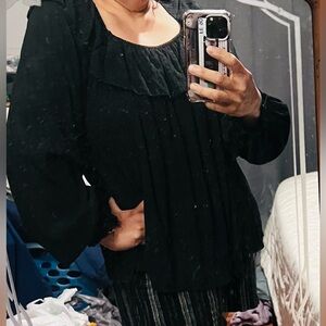 Knox Rose scoop neck blouse with ruffles size L